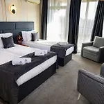 Park Hotel