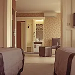 Park Hotel