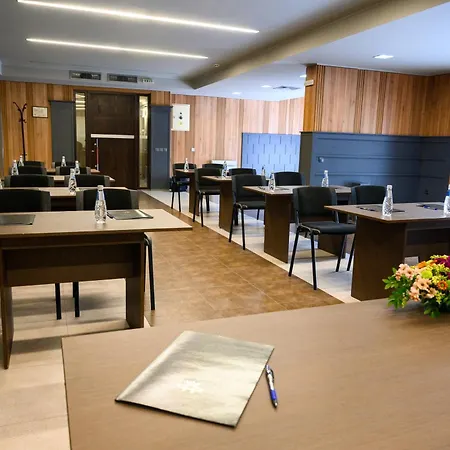 Park Hotel 3*